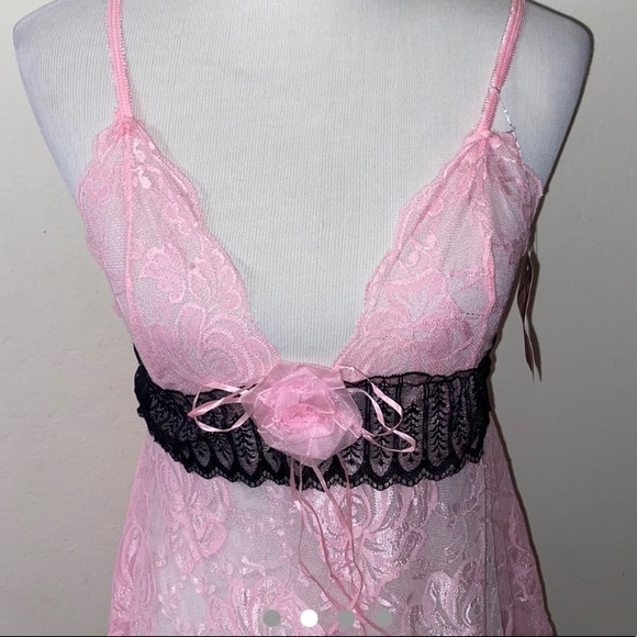 🖤🤍BABY PINK ROSE LINGERIE DRESS💖🌷 - Picture 2 of 4